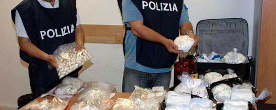 Malavita e ‘ndrangheta per il controllo della cocaina, 23 arresti a Roma