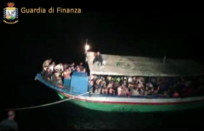 158 Migranti soccorsi al largo delle coste Siciliane
