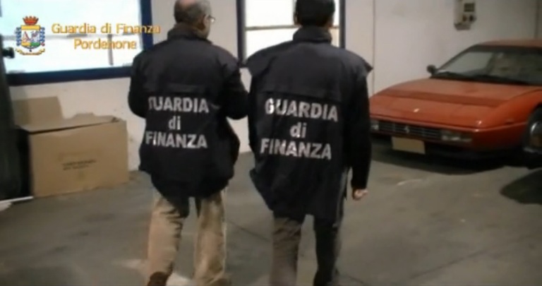 Guardia di Finanza di Pordenone: Confiscati beni per una Frode Fiscale da 17 milioni di euro.