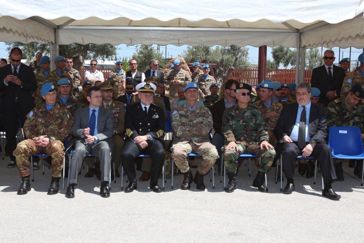Libano: passaggio di consegne tra la Brigata “Ariete” ed i “Granatieri di Sardegna” al Comando del Settore Ovest di Unifil