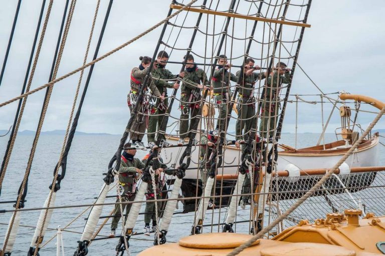Il Vespucci naviga verso nord tra l’Irlanda e i fiordi norvegesi